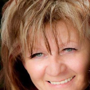 Meet your Posher, Roxie